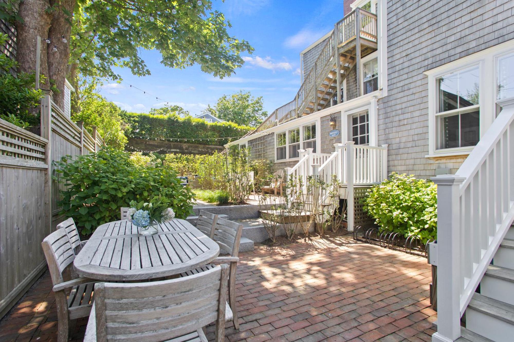 Carlisle House Inn Nantucket Extérieur photo